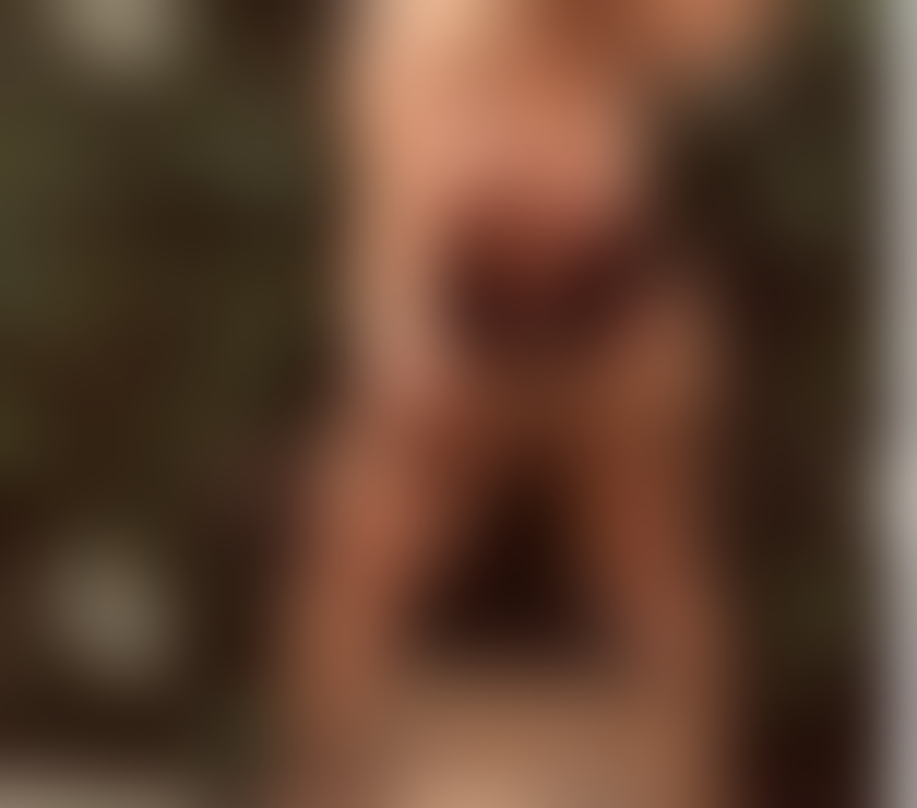 Escorts East London Canary Wharf - East London - Photos for Sweet MILF Babe thick body mature encounter